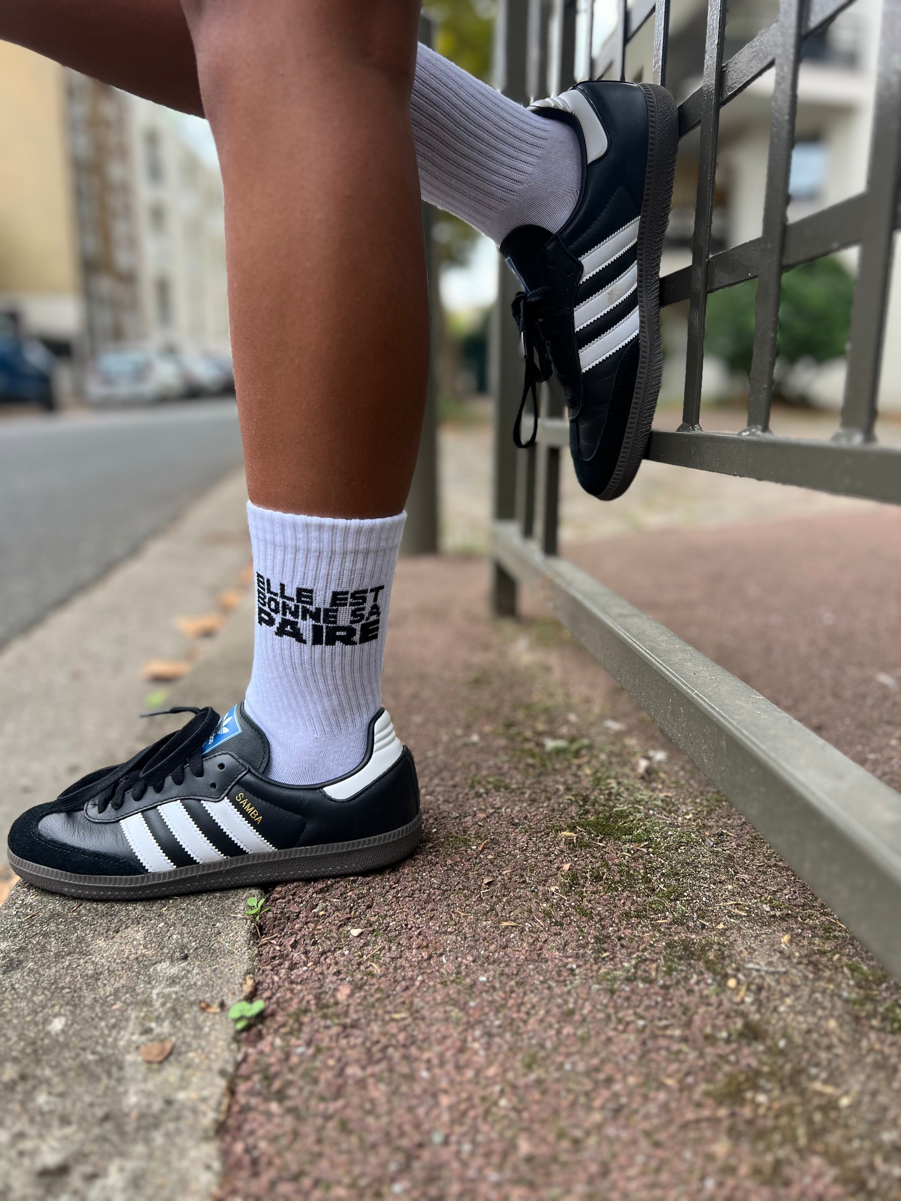 Chaussettes "Elle Est Bonne Sa Paire" Black on White